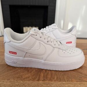 Supreme x Nike Air Force 1 Low Box Logo - Mens Size 8 - CU9225-100 New, B-Grade